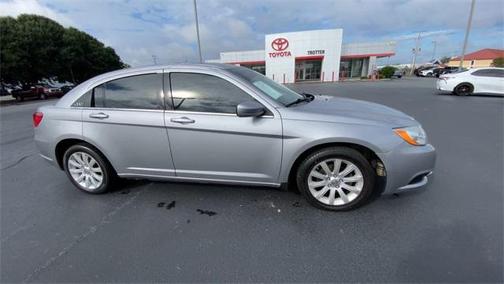 2013 Chrysler 200 Touring