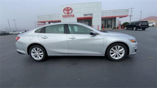 2022 Chevrolet Malibu FWD LT