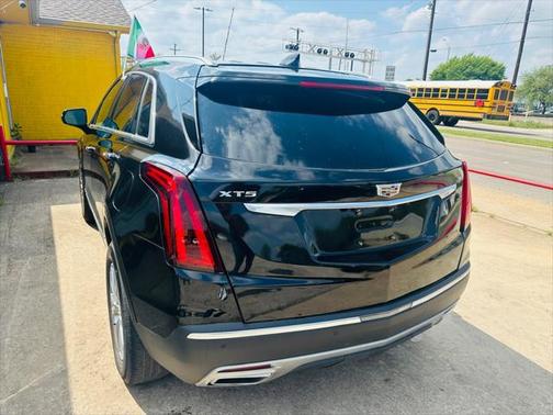 2020 Cadillac XT5 Premium Luxury