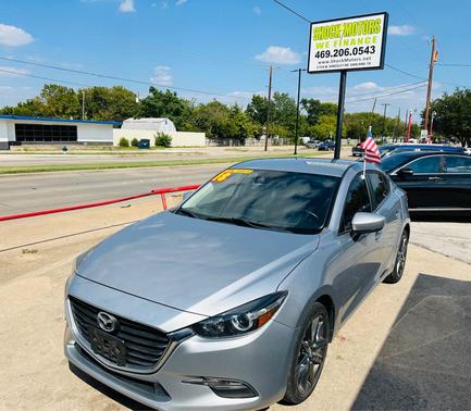 2018 Mazda Mazda3 Touring