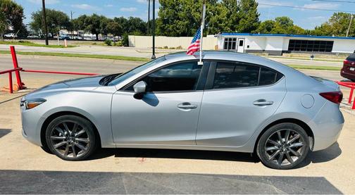 2018 Mazda Mazda3 Touring