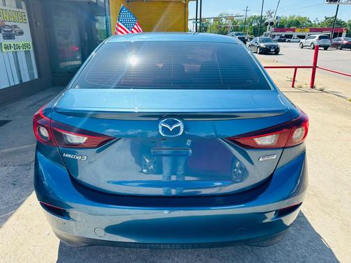 2018 Mazda Mazda3 Touring