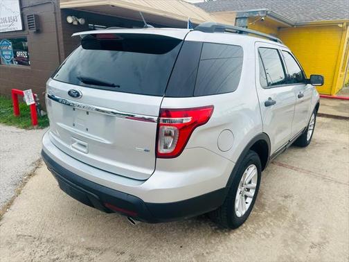 2015 Ford Explorer Base