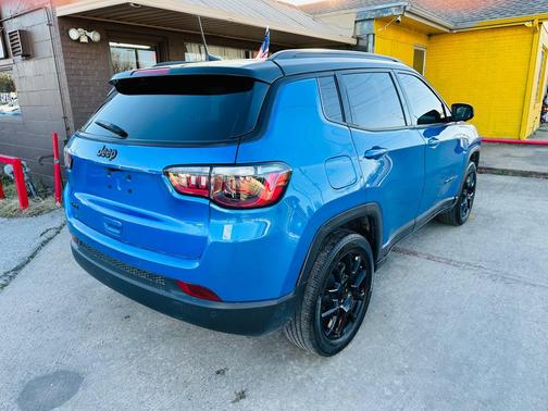 2023 Jeep Compass Latitude