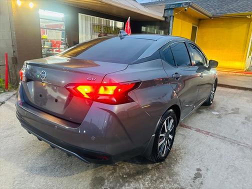 2021 Nissan Versa 1.6 SV