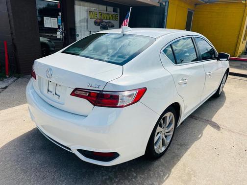 2017 Acura ILX AcuraWatch Plus Package