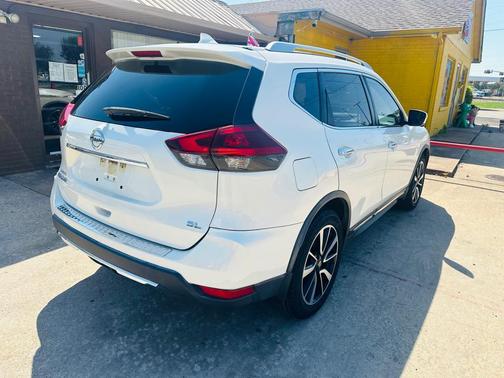 2018 Nissan Rogue SL
