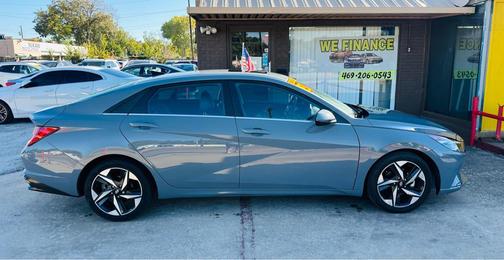 2023 Hyundai ELANTRA Limited