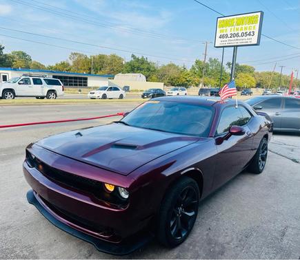 2017 Dodge Challenger SXT