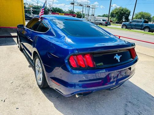 2015 Ford Mustang V6