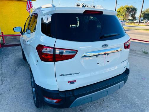 2020 Ford EcoSport Titanium