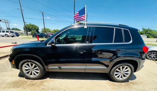 2017 Volkswagen Tiguan 2.0T Wolfsburg Edition