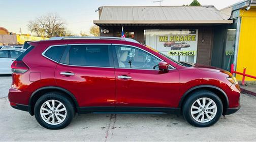 2018 Nissan Rogue SV