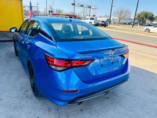 2022 Nissan Sentra SR