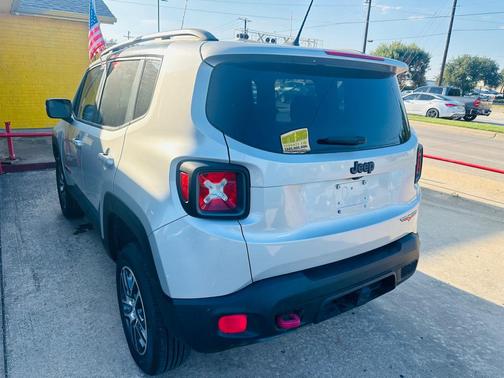 2015 Jeep Renegade Trailhawk