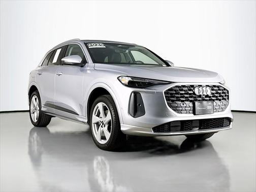 2025 Audi Q5 Premium Plus TFSI quattro S tronic