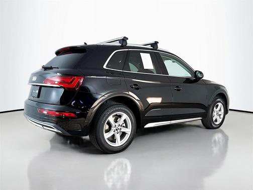 2023 Audi Q5 40 Premium