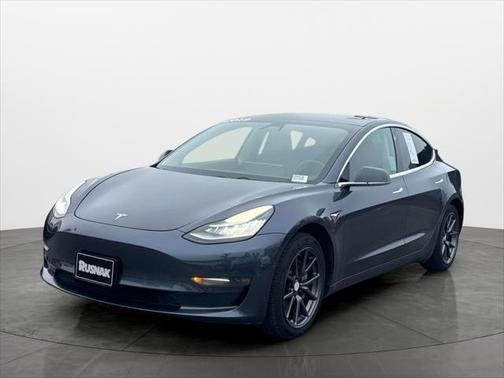 2019 Tesla Model 3 Standard Range