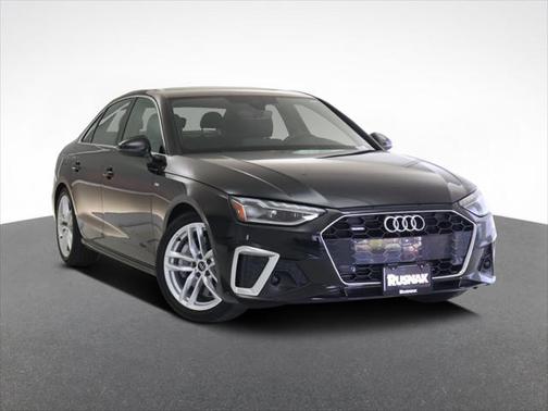 2023 Audi A4 45 S line Premium