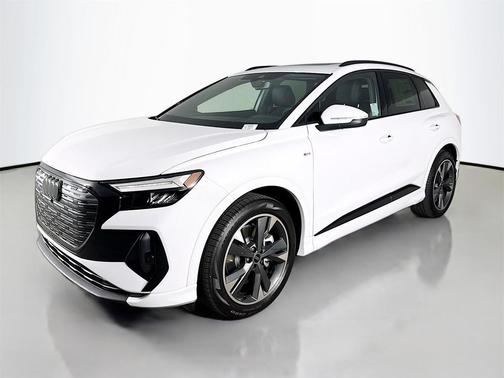 2025 Audi Q4 e-tron Premium Plus 55 quattro