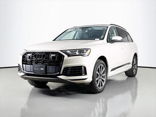 2023 Audi Q7 Premium Plus 45 TFSI quattro Tiptronic