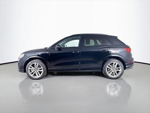 2024 Audi Q3 Premium 45 TFSI S line quattro Tiptronic