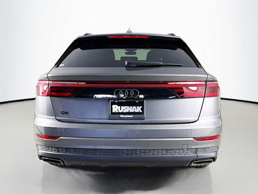 2025 Audi Q8 55 Premium Plus