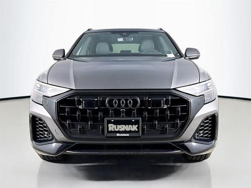 2025 Audi Q8 55 Premium Plus
