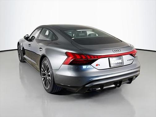 2025 Audi S e-tron GT Premium Plus