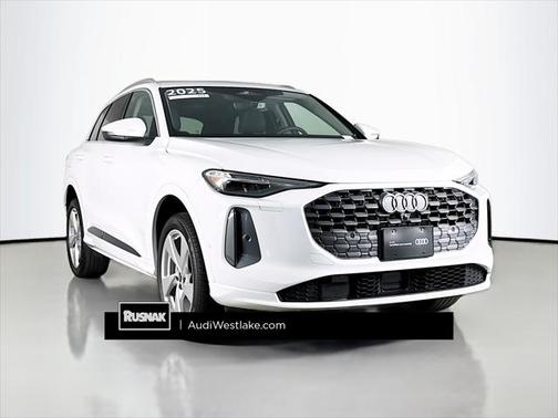 2025 Audi Q5 Premium Plus TFSI quattro S tronic