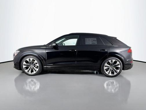 Mythos Black Metallic 2026 Audi Q8 55 Premium Plus