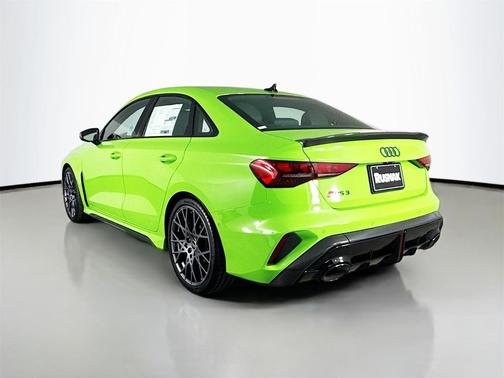 2025 Audi RS 3 2.5T (S tronic)