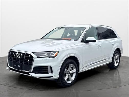2022 Audi Q7 55 Premium