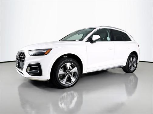 2023 Audi Q5 Premium Plus 40 TFSI quattro S tronic