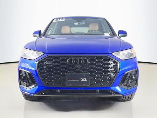 Ultra Blue Metallic 2025 Audi Q5 45 S line Premium Plus