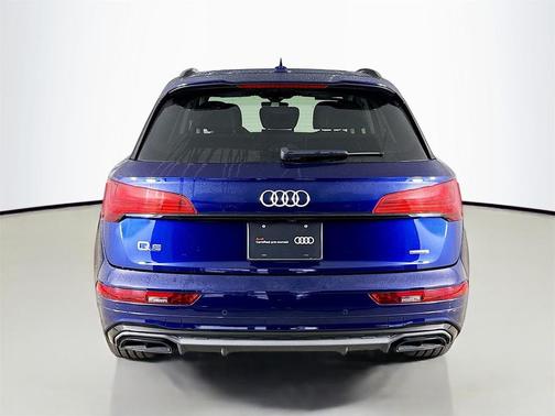 2022 Audi Q5 45 S line Premium Plus