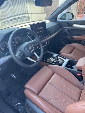 2025 Audi Q5 45 S line Premium Plus