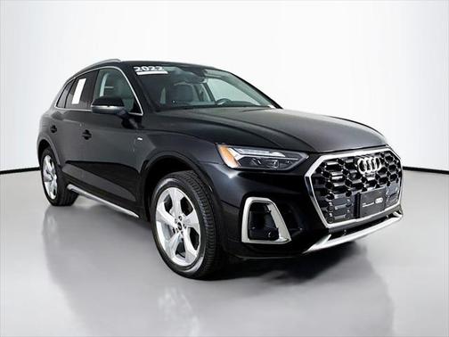 2022 Audi Q5 Premium Plus 45 TFSI S line quattro S tronic