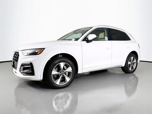 2023 Audi Q5 40 Premium