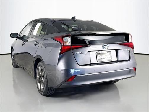 2020 Toyota Prius XLE