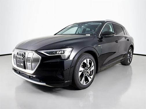 2023 Audi e-tron Premium Plus quattro