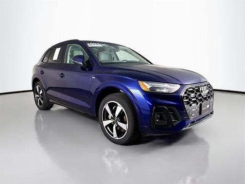 2022 Audi Q5 Premium Plus 45 TFSI S line quattro S tronic
