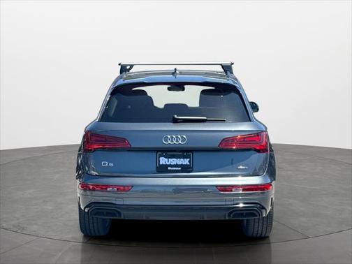 2025 Audi Q5 45 S line Premium