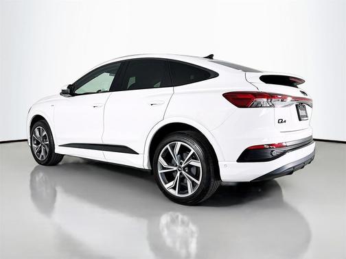 2023 Audi Q4 e-tron Premium Plus 50 quattro