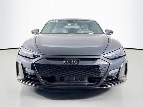 2022 Audi RS e-tron GT quattro