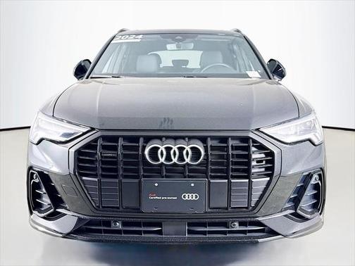 2024 Audi Q3 Premium 45 TFSI S line quattro Tiptronic