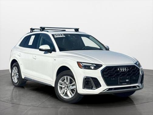 2022 Audi Q5 45 S line Premium