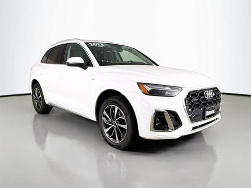 2023 Audi Q5 45 S line Premium Plus