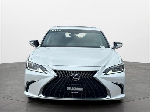 2024 Lexus ES 300h Base
