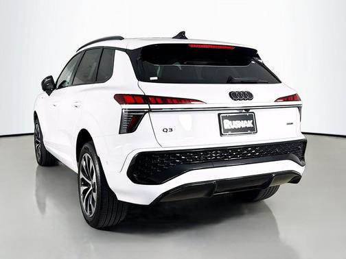 Arkona White 2026 Audi Q3 TFSI quattro S tronic